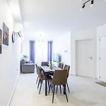 Court By Buena Vista Appartement Bur Marrad