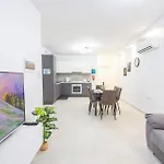 Appartement Court By Buena Vista *