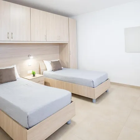 Court By Buena Vista Apartment Bur Marrad