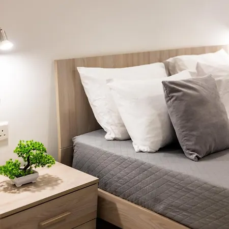 Court By Buena Vista