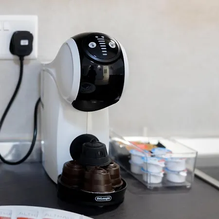 Court By Buena Vista * Bur Marrad