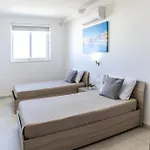 Court By Buena Vista Apartment