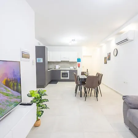 Appartement Court By Buena Vista *