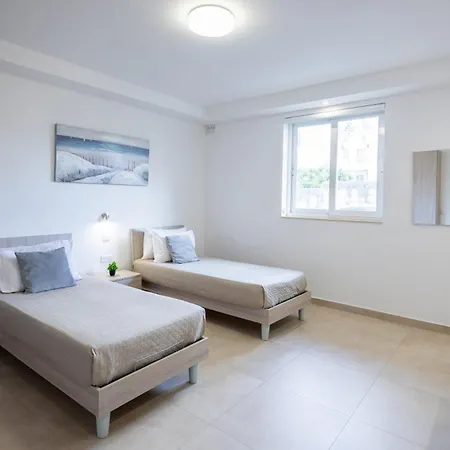 Appartement Court By Buena Vista Bur Marrad