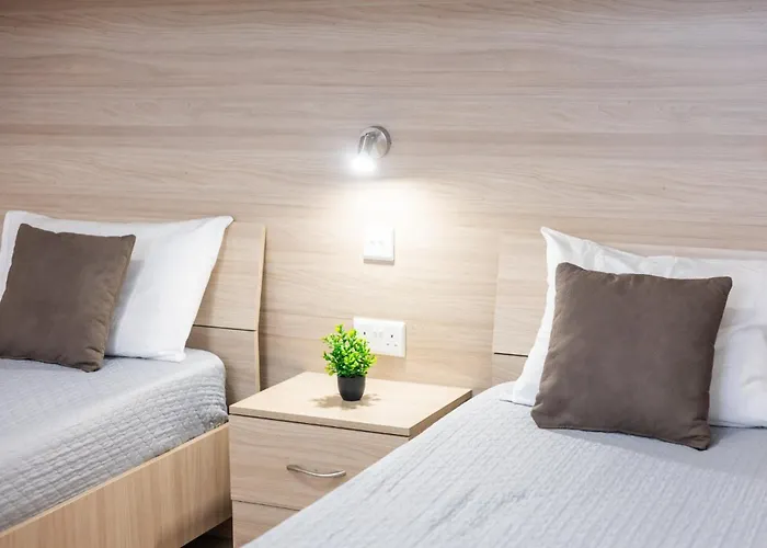 Court By Buena Vista *