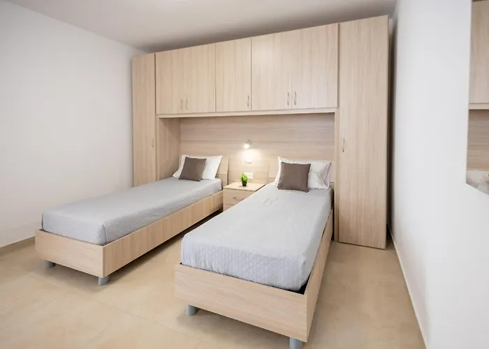 Appartement Court By Buena Vista Bur Marrad